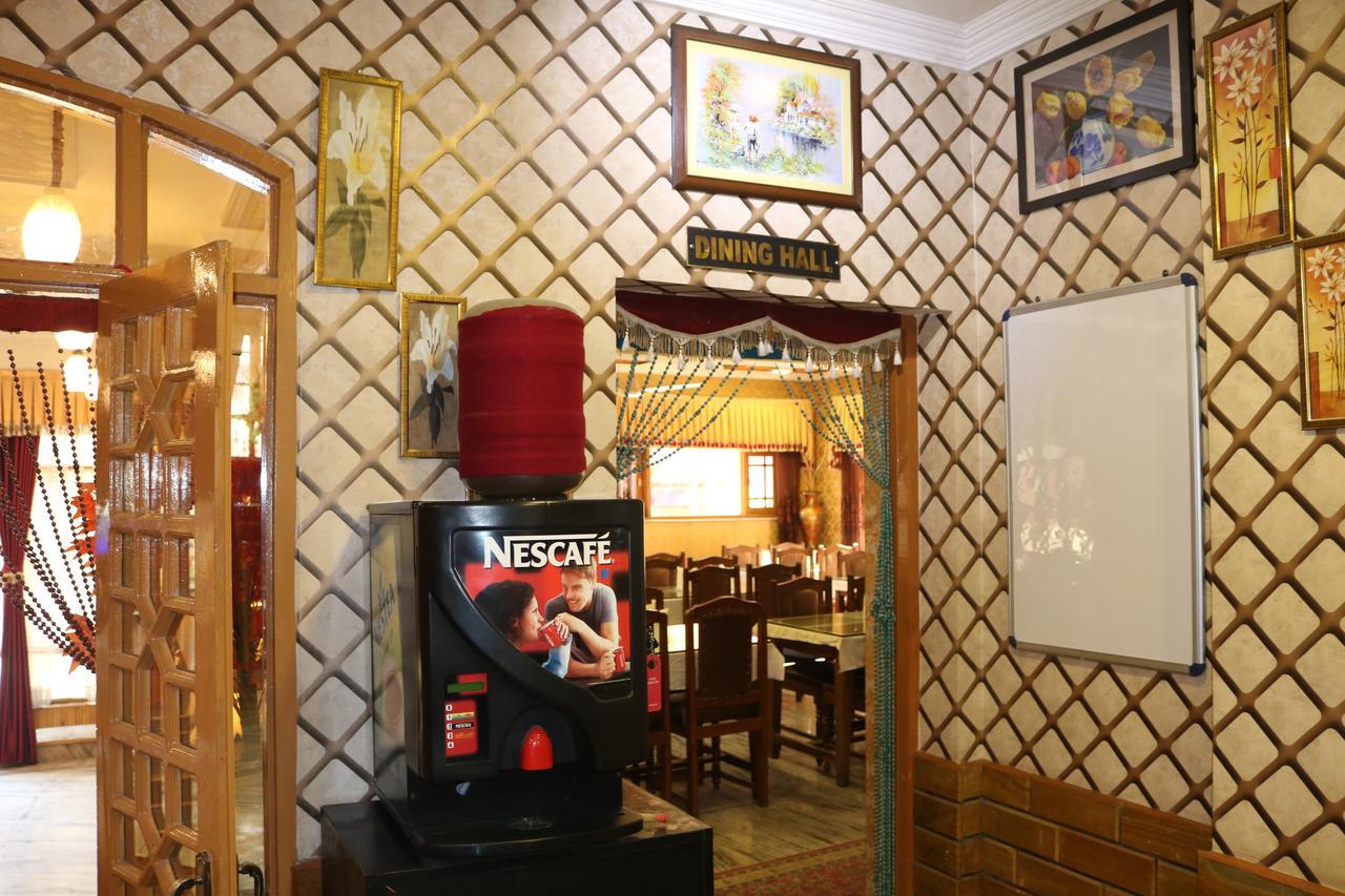 Hotel Akbar Inn Srīnagar المظهر الخارجي الصورة